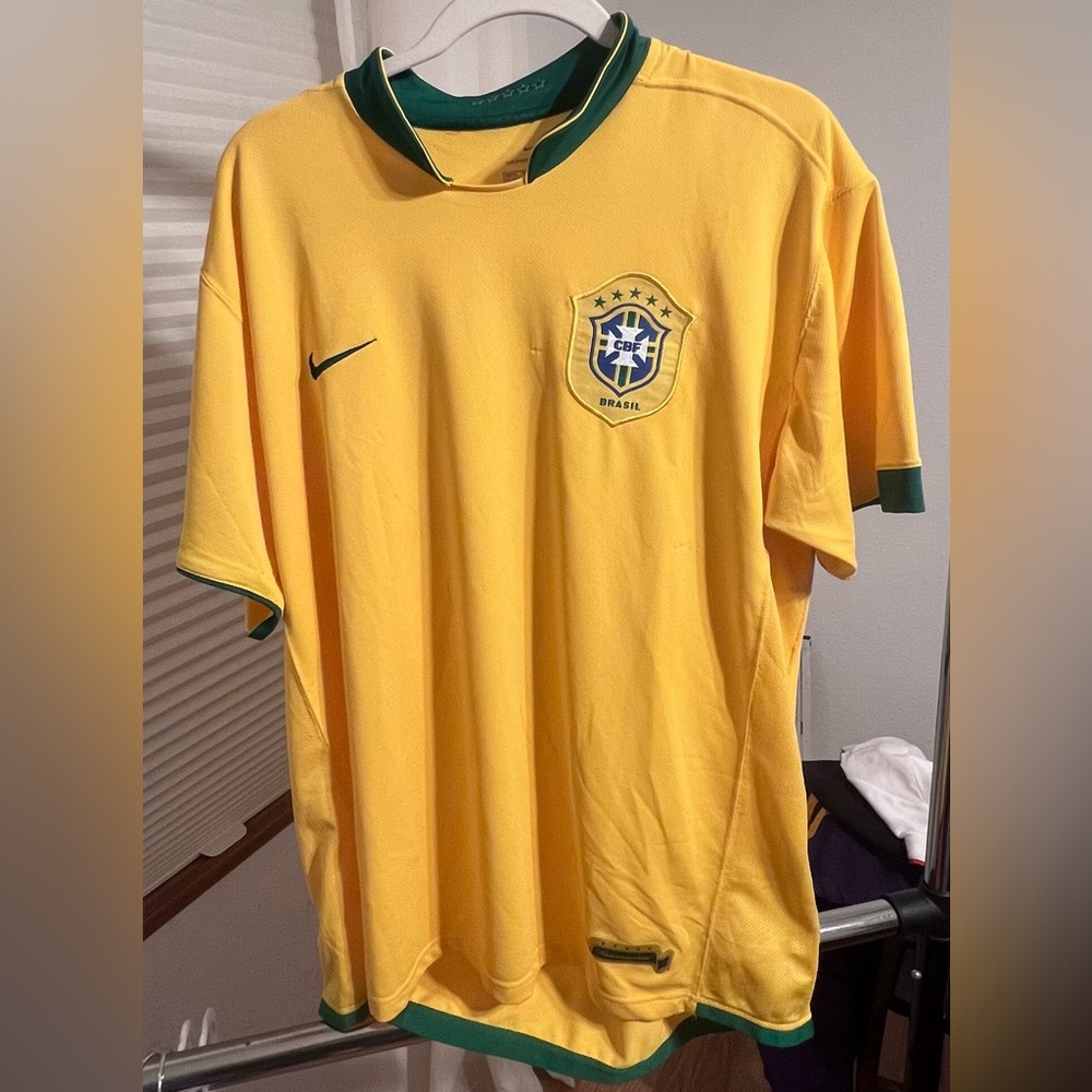 Brazil Authentic Jersey Men's Size XLarge